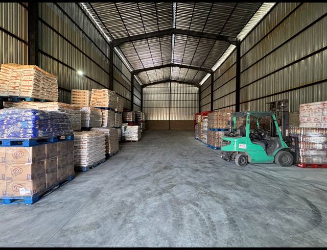420M² WAREHOUSE TO LET IN INDUSTRIA WEST